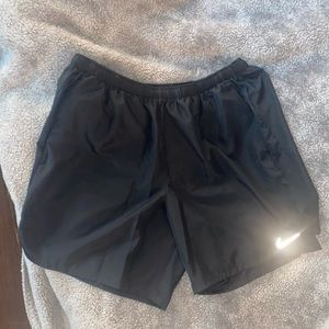 Men’s dri fit Nike shorts